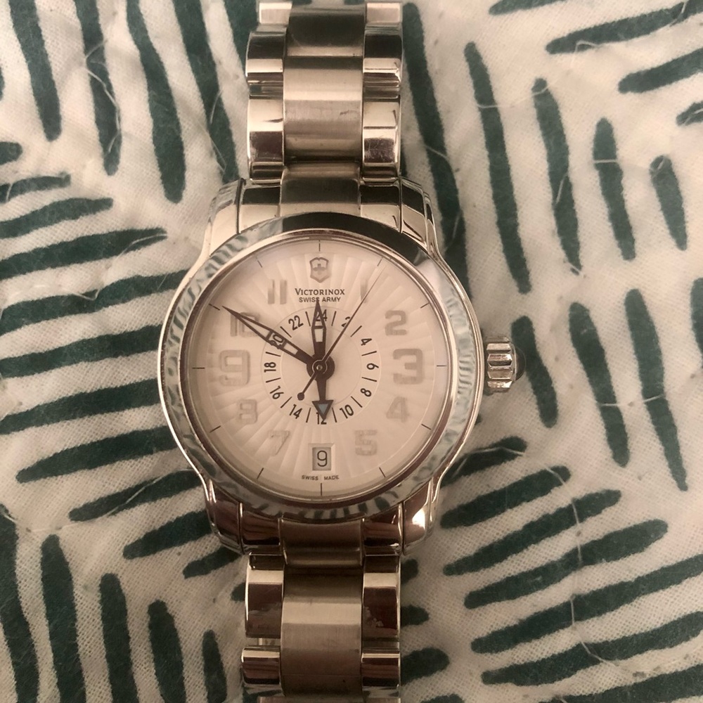 Victorinox Vivante Dual Time Watch